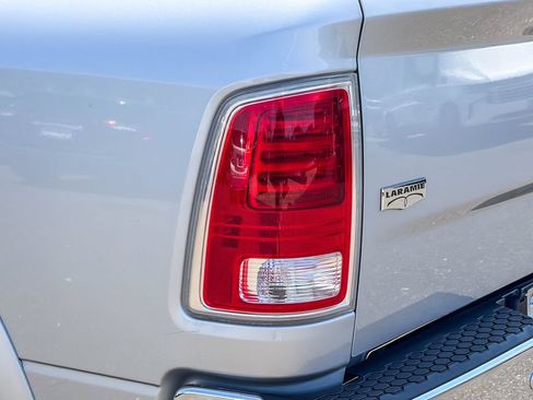 Used 2015 RAM 1500 Laramie w/ Convenience Group AWD/4WD image 8
