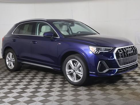 Used 2024 Audi Q3 2.0T Premium Plus w/ Premium Plus Package AWD/4WD image 50