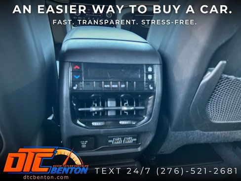 Used 2023 Jeep Grand Cherokee L Overland AWD/4WD image 27