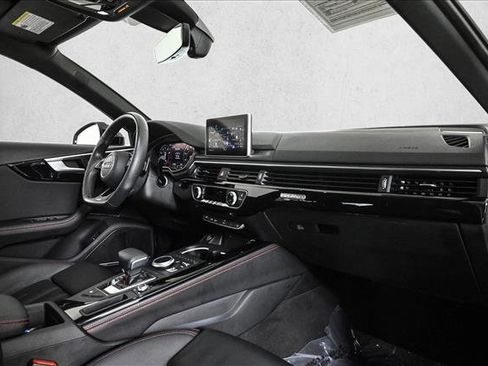 Used 2019 Audi A4 2.0T Premium Plus w/ Premium Plus Package image 22