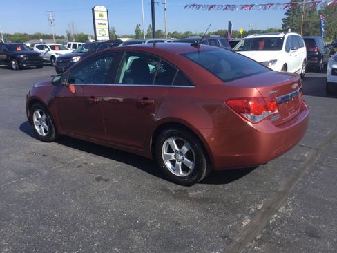 Used 2013 Chevrolet Cruze LT FWD image 3