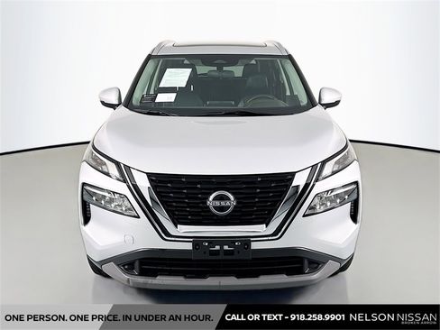 Certified 2023 Nissan Rogue SV w/ SV Premium Package image 2