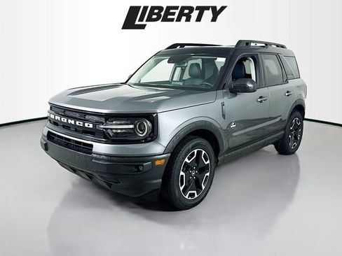 Certified 2022 Ford Bronco Sport Outer Banks w/ Tech Package image 3