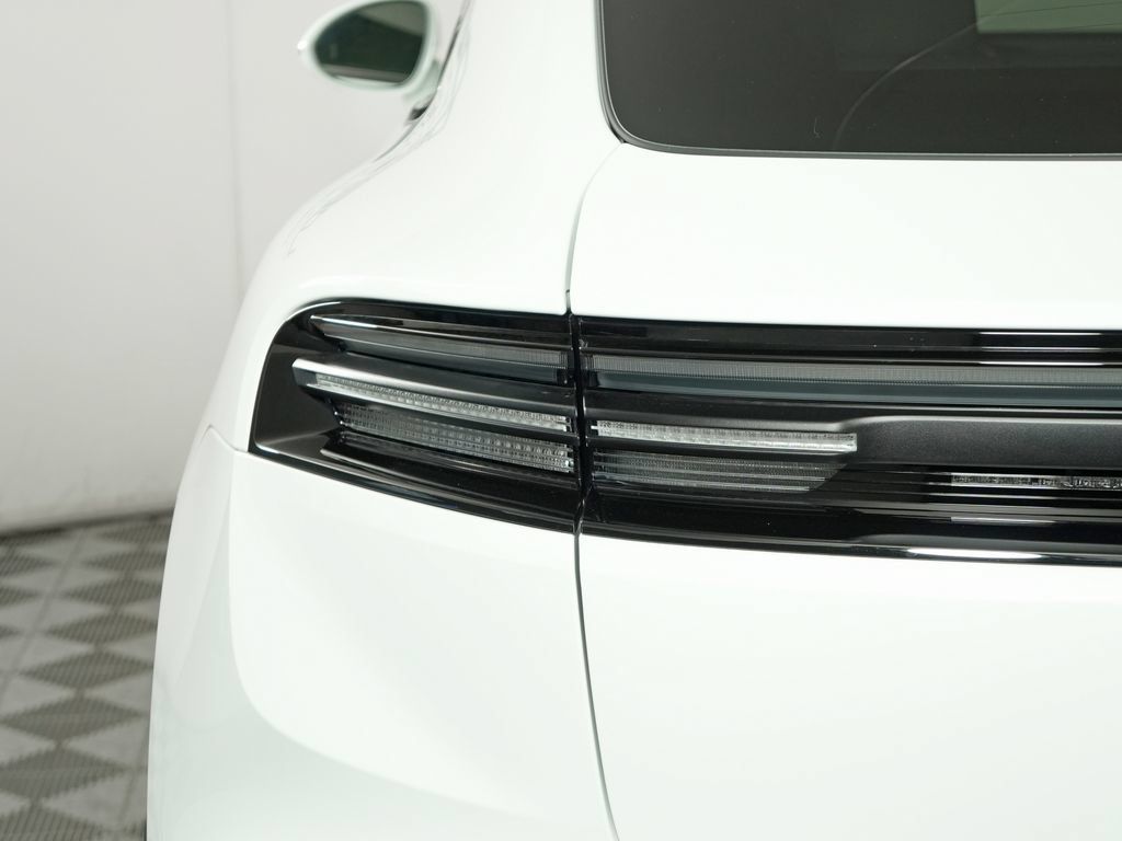 Certified 2026 Porsche Macan 4 Electric AWD/4WD image 13