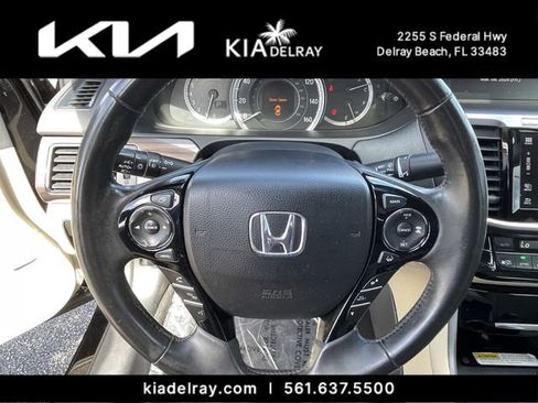 Used 2017 Honda Accord EX-L image 29