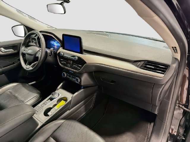 Used 2021 Ford Escape SEL w/ Technology Package FWD image 24