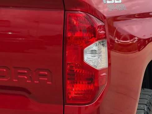 Used 2020 Toyota Tundra SR5 w/ SR5 Upgrade Package RWD image 29