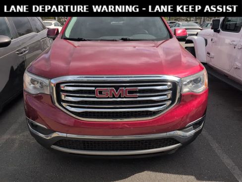 Used 2019 GMC Acadia SLT image 2