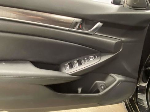 Used 2022 Honda Accord Sport Special Edition image 12