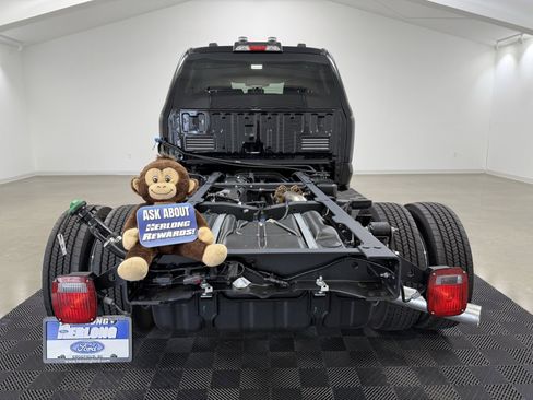 New 2025 Ford F450 XLT w/ XLT Value Package image 5