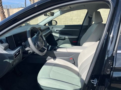 Used 2025 Hyundai Sonata SEL image 28