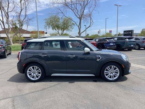 Used 2019 MINI Cooper Countryman S FWD image 2