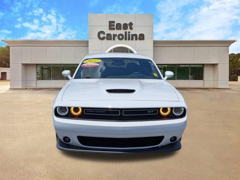 Certified 2022 Dodge Challenger GT RWD image 8