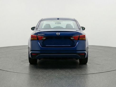 Used 2025 Nissan Altima 2.5 SV image 7