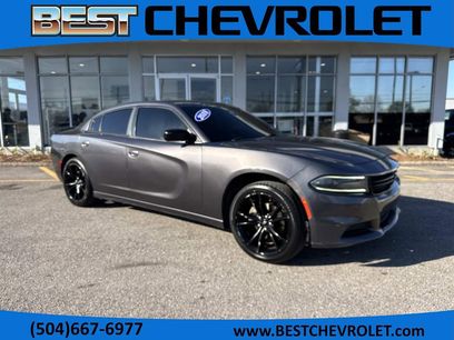 Used 2018 Dodge Charger SXT w/ Blacktop Package