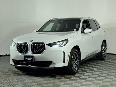 Used 2026 BMW X3 xDrive30i w/ Premium Package AWD/4WD image 7