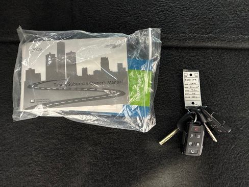 Used 2019 Chevrolet Tahoe LT AWD/4WD image 29
