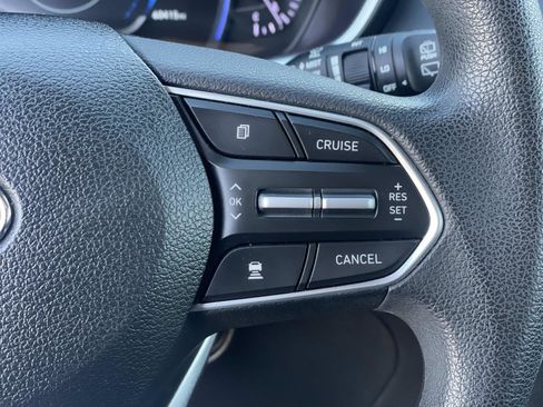 Certified 2020 Hyundai Santa Fe SEL image 9