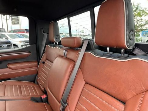 Used 2026 GMC Sierra 1500 Denali Ultimate AWD/4WD image 18