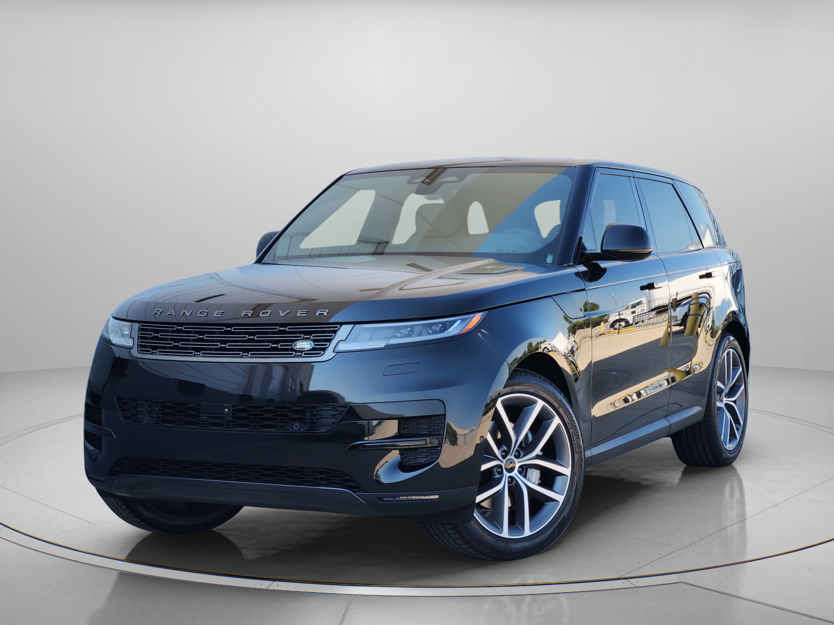 New 2027 Land Rover Range Rover Sport SE AWD/4WD image 1