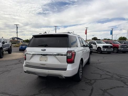 Used 2018 Ford Expedition Limited w/ Equipment Group 301A AWD/4WD image 6