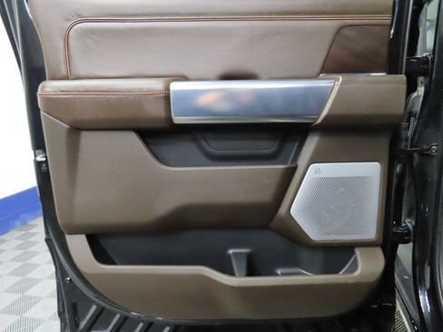 Used 2025 Ford F450 King Ranch w/ FX4 Off-Road Package image 56