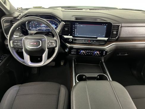 Used 2024 GMC Sierra 3500 SLE image 12