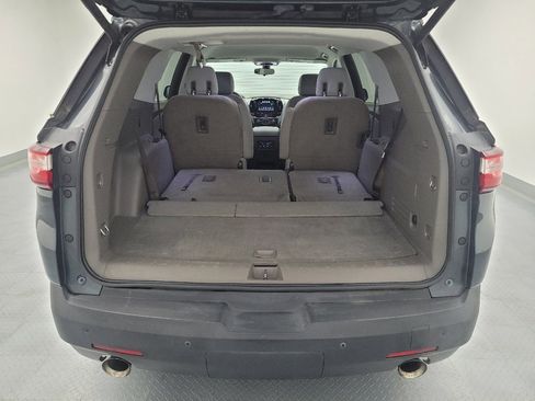 Used 2018 Chevrolet Traverse LT FWD image 29