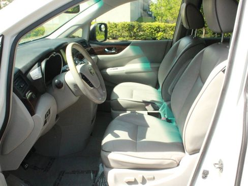 Used 2014 Nissan Quest SL FWD image 10