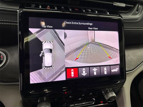 Used 2021 Jeep Grand Cherokee L Overland w/ Advanced Protech Group III image 33