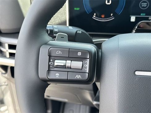 New 2025 Hyundai Santa Fe SEL image 18