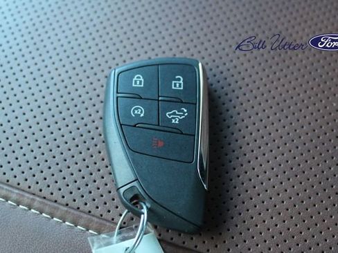 Used 2025 GMC Sierra 1500 Denali Ultimate image 28