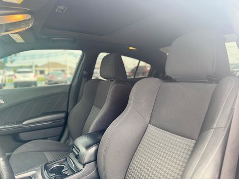 Used 2019 Dodge Charger R/T w/ Driver Confidence Group image 44