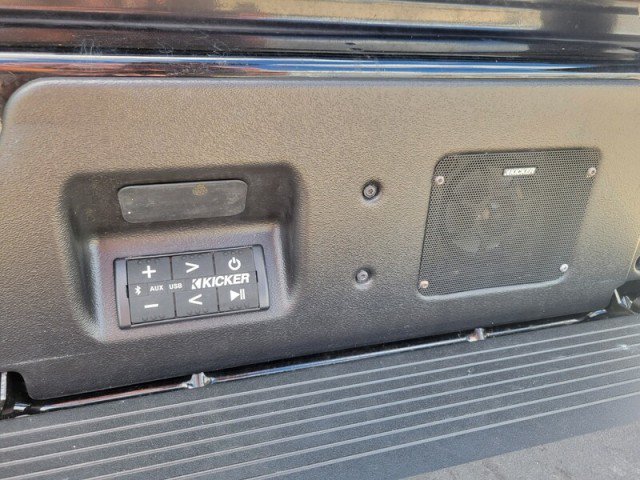 Used 2019 GMC Sierra 1500 AT4 w/ AT4 Premium Package AWD/4WD image 9