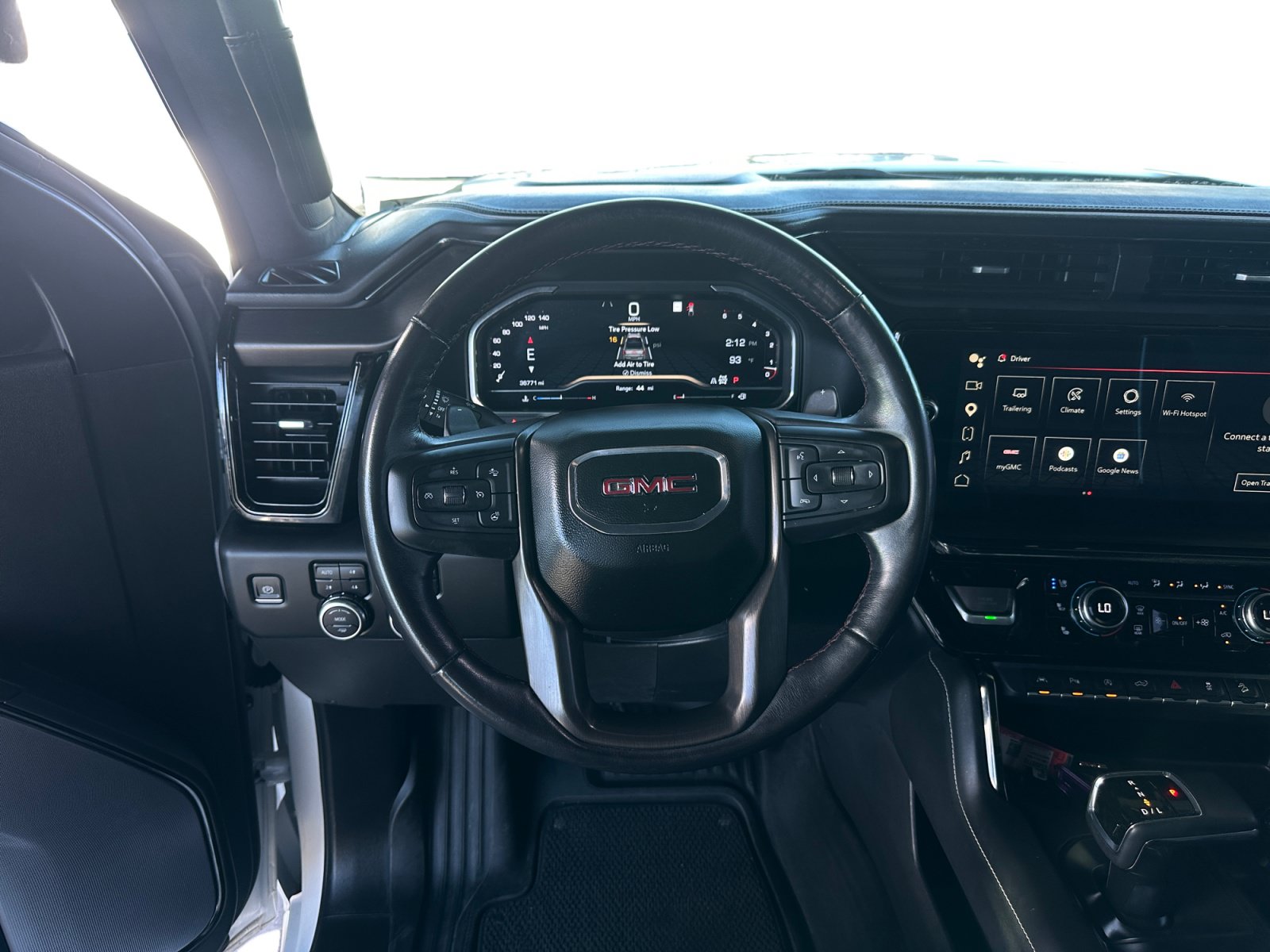 Used 2023 GMC Sierra 1500 AT4X AWD/4WD image 12