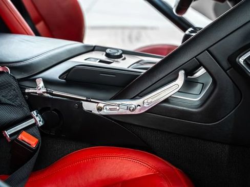 Used 2016 Chevrolet Corvette Z06 RWD image 25