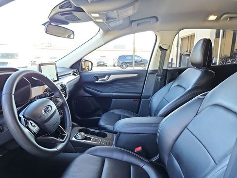 Used 2022 Ford Escape SEL w/ Technology Package image 23