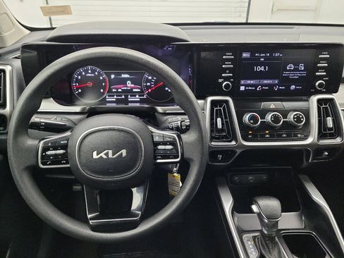 Used 2022 Kia Sorento LX FWD image 22