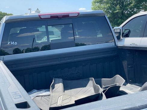 Used 2024 Chevrolet Silverado 2500 High Country AWD/4WD image 33