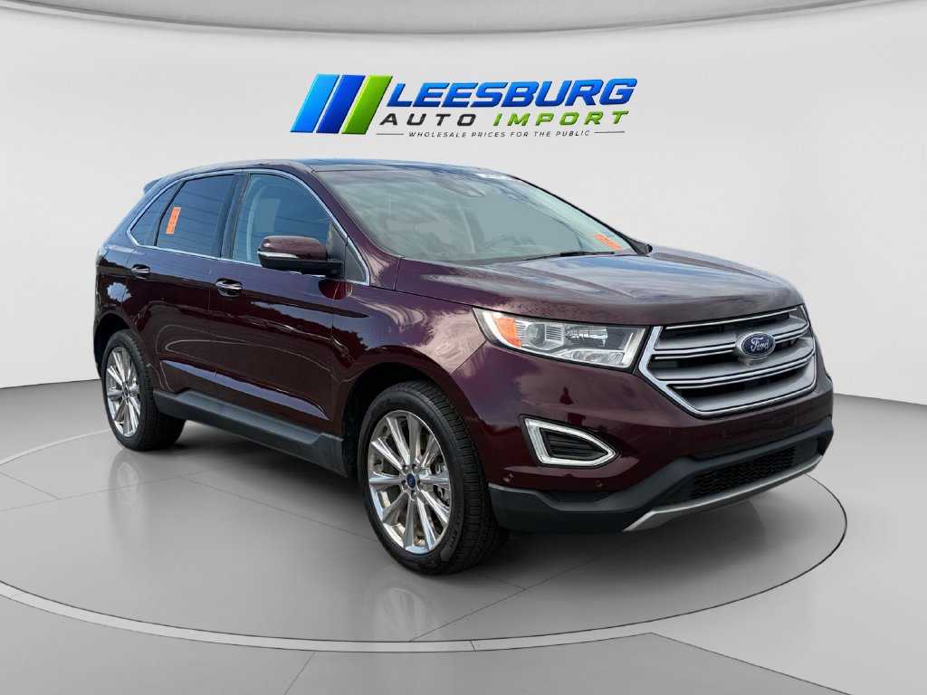 Used 2018 Ford Edge Titanium w/ Equipment Group 302A AWD/4WD image 7