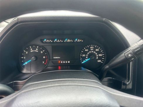 Used 2019 Ford F150 XL w/ Equipment Group 101A Mid RWD image 15