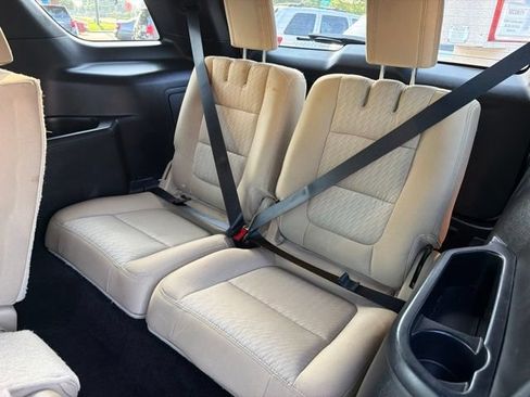 Used 2016 Ford Explorer FWD image 32
