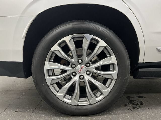 Certified 2024 GMC Yukon Denali w/ Denali Reserve Package AWD/4WD image 34