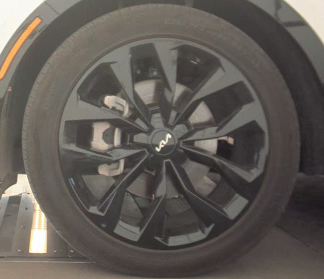 Used 2023 Kia Sorento SX FWD image 8