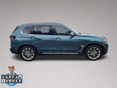 Used 2024 BMW X5 xDrive40i w/ Executive Package AWD/4WD image 3