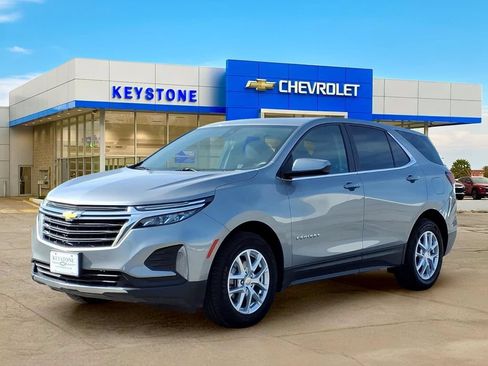 Used 2024 Chevrolet Equinox LT FWD image 7