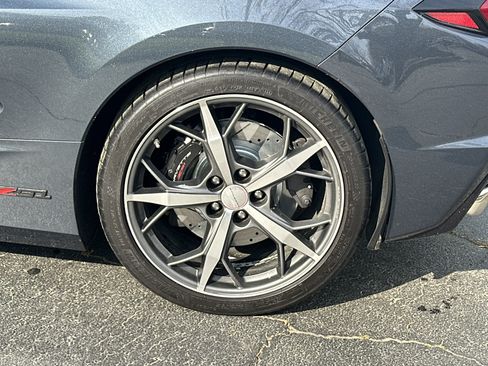 Used 2020 Chevrolet Corvette Stingray Premium Cpe w/ 3LT Preferred Equipment Group image 21