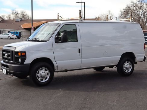 Used 2013 Ford E-250 and Econoline 250 image 10