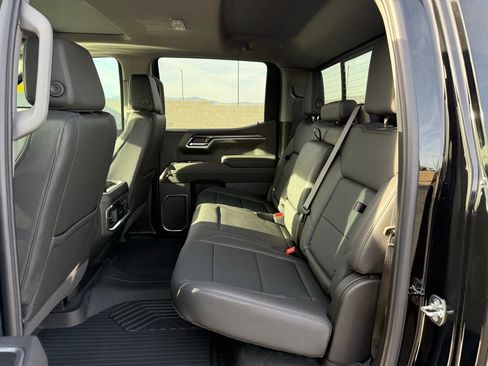 New 2026 Chevrolet Silverado 1500 LTZ w/ LTZ Premium Package image 19