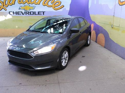 Used 2018 Ford Focus SE image 4